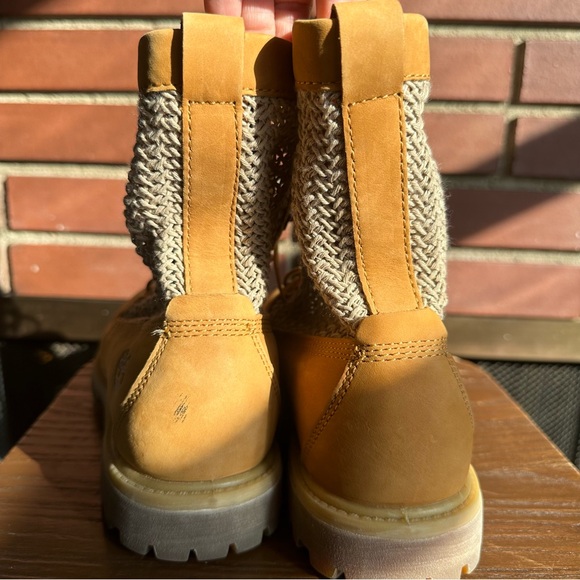Timberland Women’s Open Weave Wheat Combat Boots Size: 8 - Picture 3 of 10
